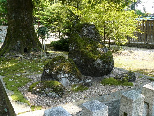 ���ɐ��Đ_��