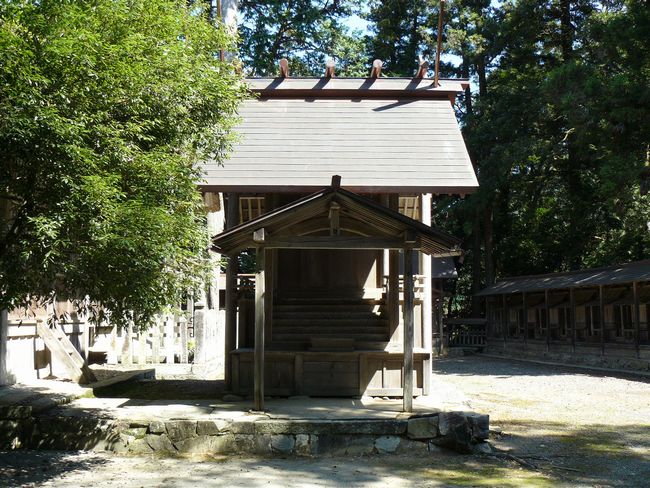 �L���_�Ёi���ɐ��_�{�O�{�j