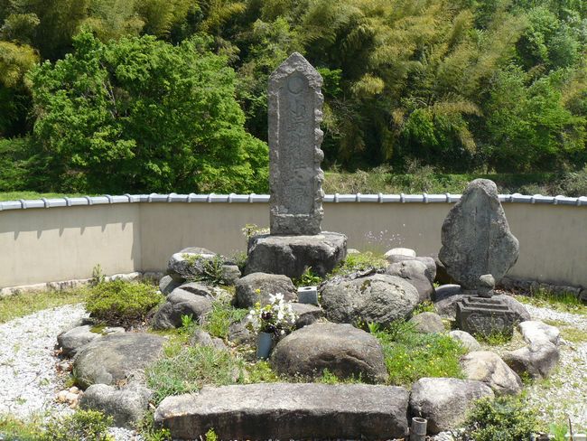 ���쏬���̕�