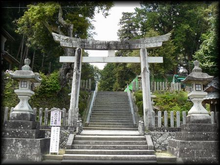 �`���_��